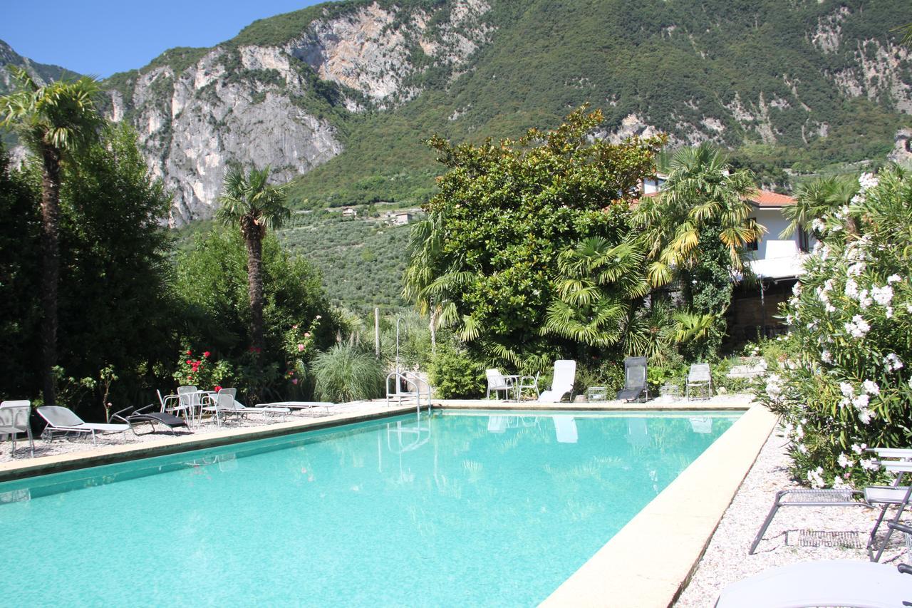 Albergo Garni Villa Moretti Riva del Garda Dış mekan fotoğraf